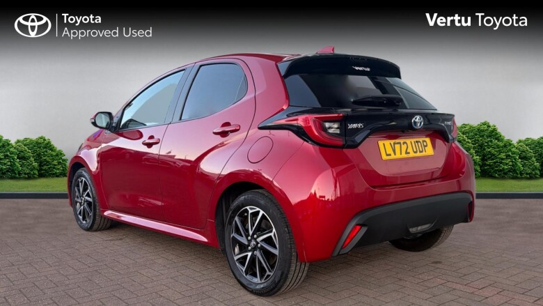 Toyota Yaris 1.5 Hybrid Design 5dr CVT Hybrid Hatchback